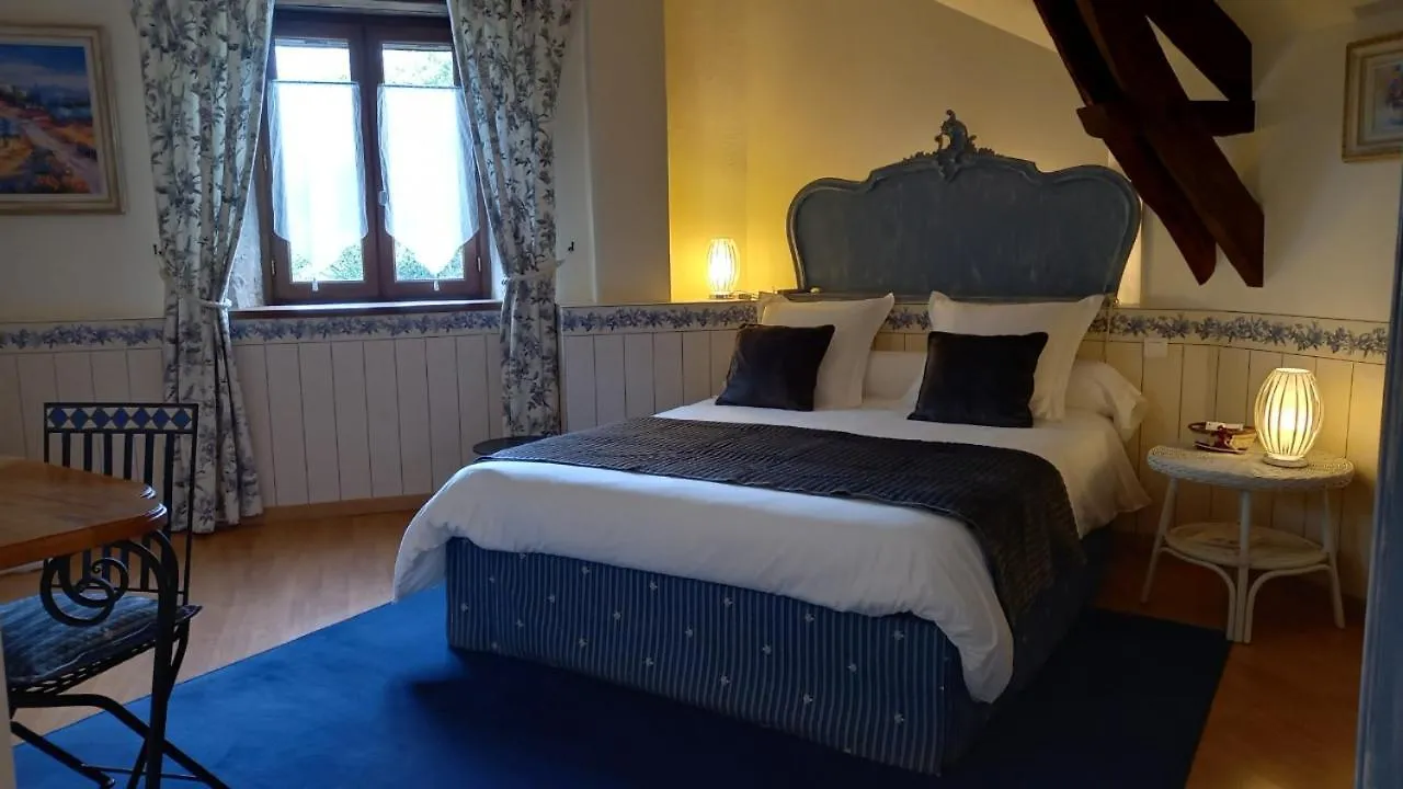 Le Clos De La Roseraie Bed & Breakfast Saint-Martin-Labouval